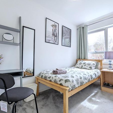 Guest Rooms Near City Centre & Dock Free Parking Liverpool Exterior photo