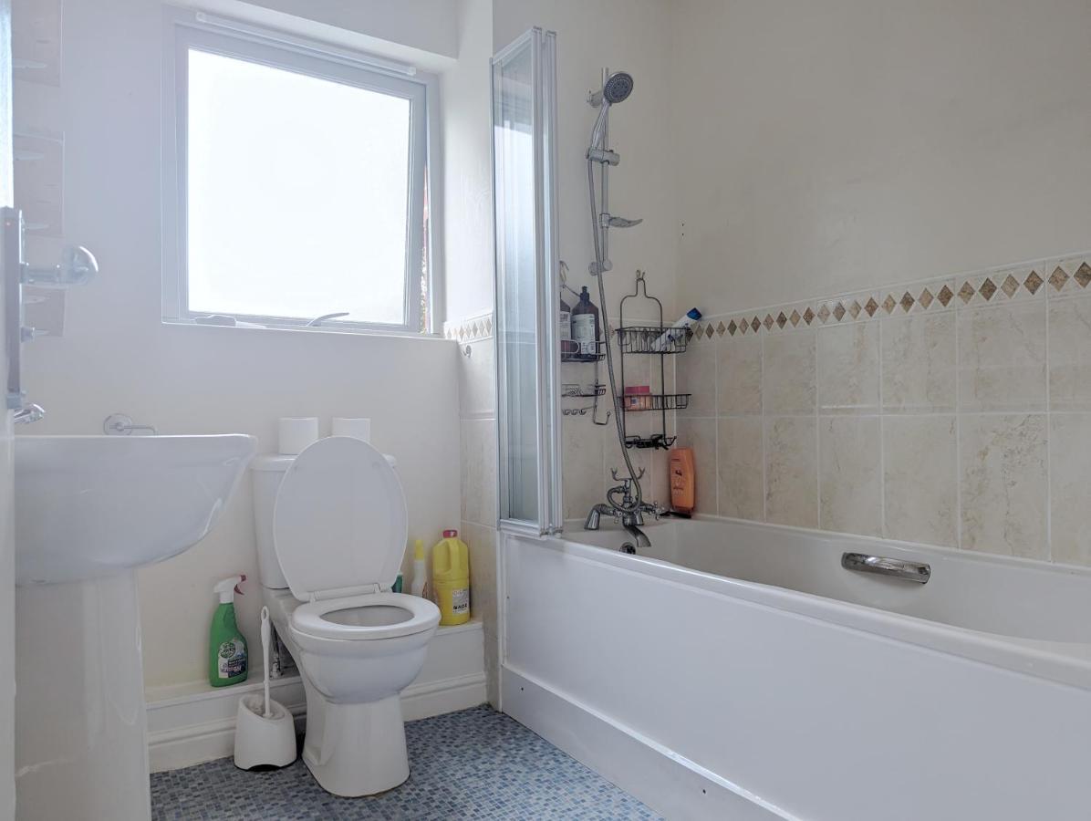 Guest Rooms Near City Centre & Dock Free Parking Liverpool Exterior photo