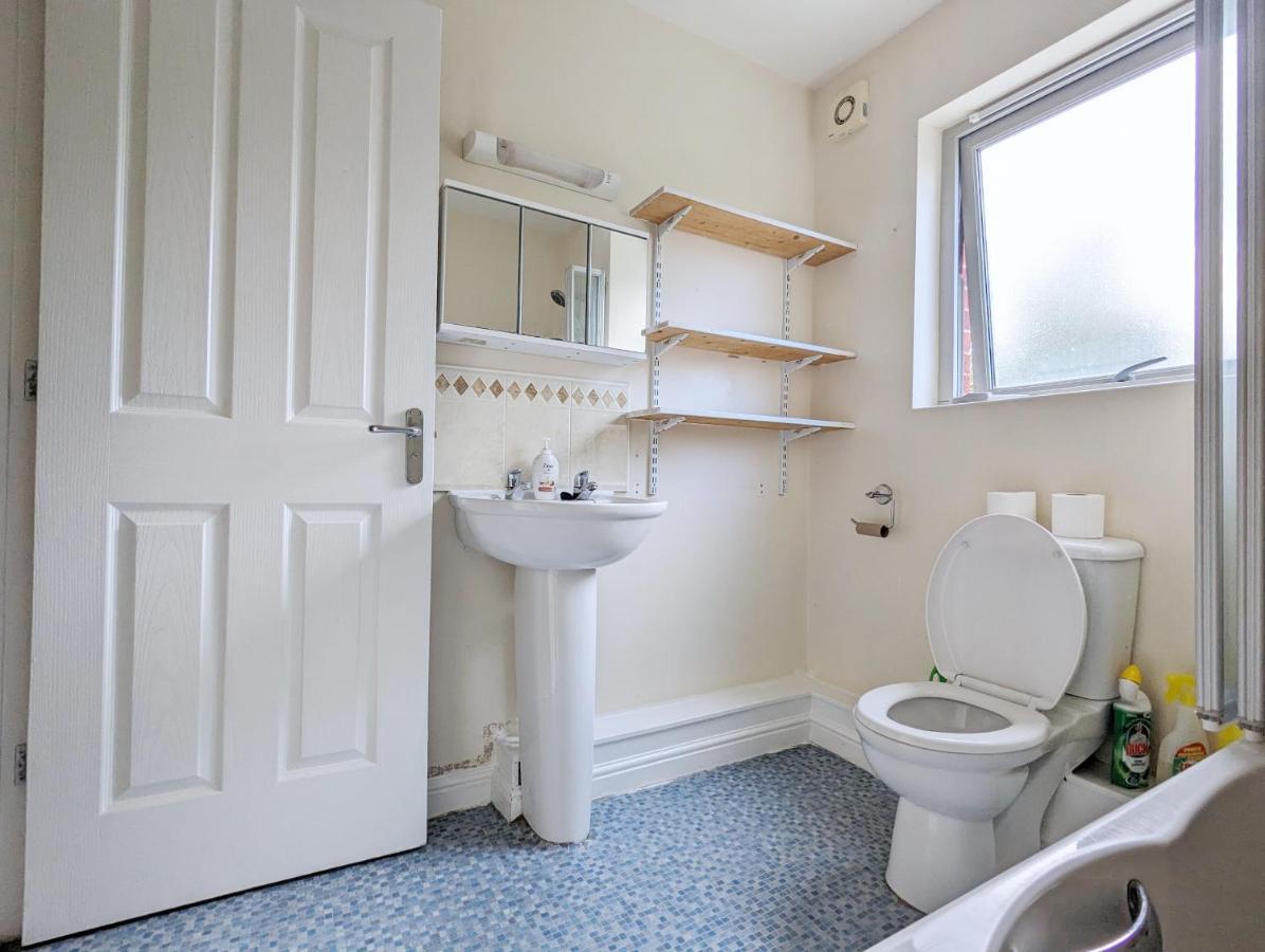 Guest Rooms Near City Centre & Dock Free Parking Liverpool Exterior photo