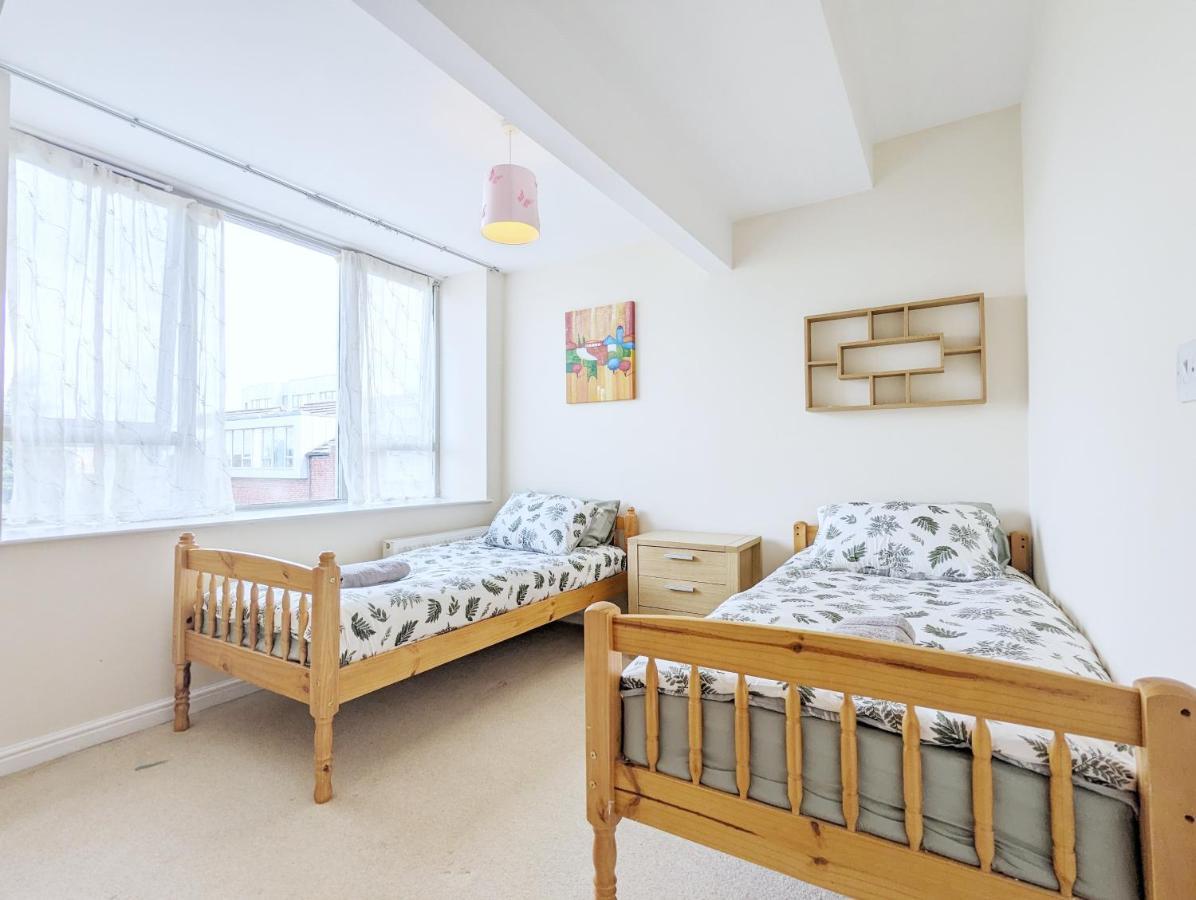 Guest Rooms Near City Centre & Dock Free Parking Liverpool Exterior photo